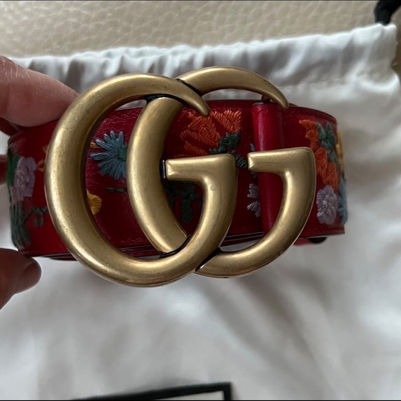 Gucci Accessories - SOLD Excellent condition Gucci belt size 90